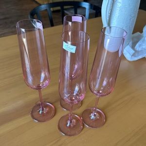Set of 4 Pink Champagne Glasses